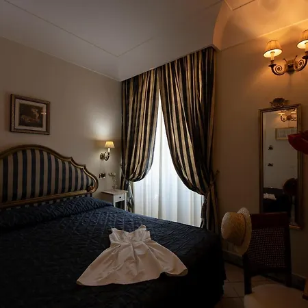 Amalfi Old Square Room & Apartments Exterior photo